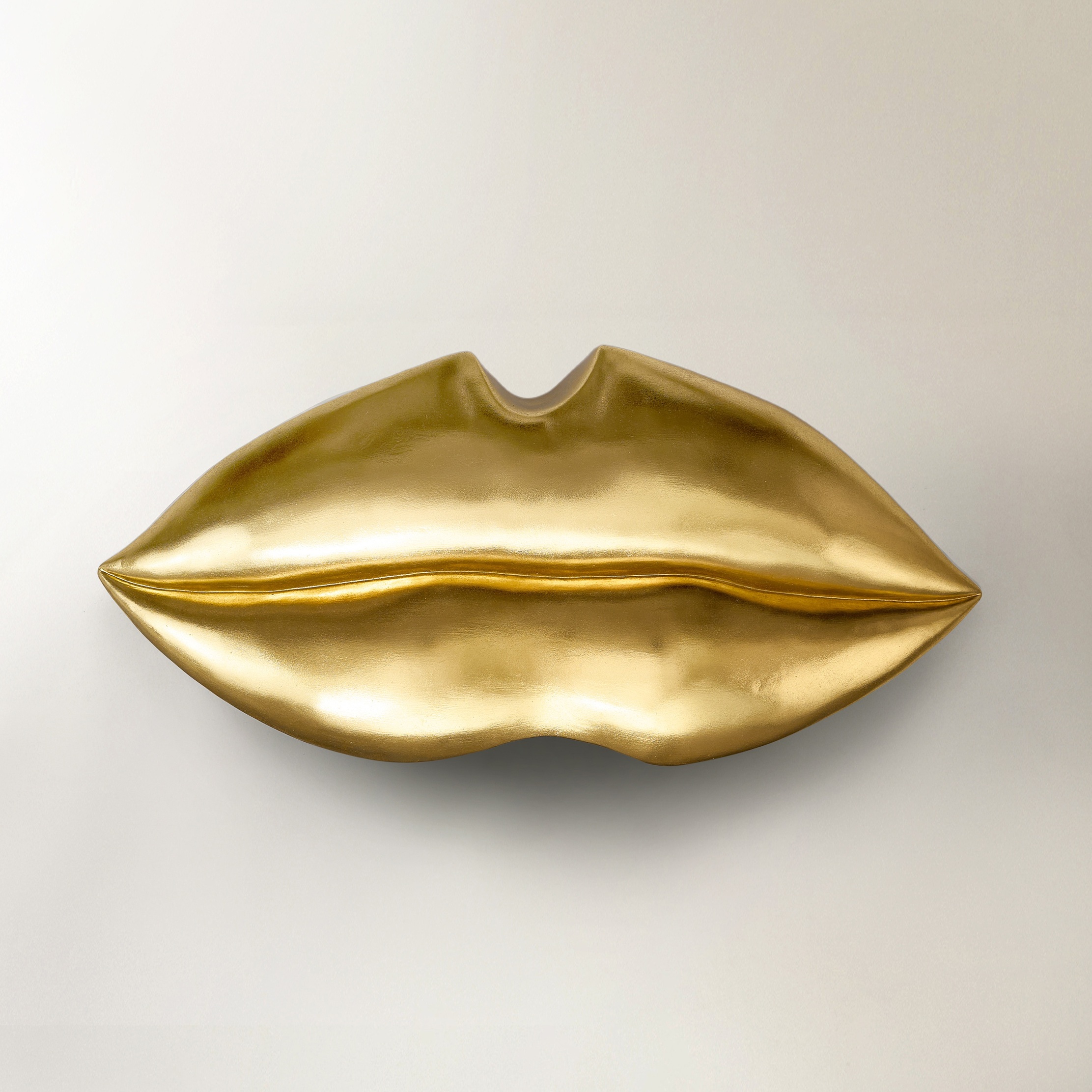 Grand Lips Gold Poly Resin Wall Decor 27.5"x12.5"